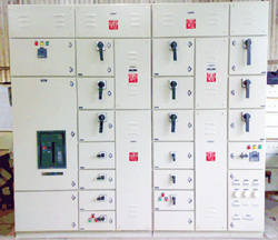 Lavt Panels