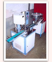 AUTOMATIC WADING MACHINE FOR DOUBLE HEAD &AMP; FOUR HEAD (FOR METAL CAPS) 