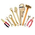 97c03372_hand-tools-spanners-distributor2